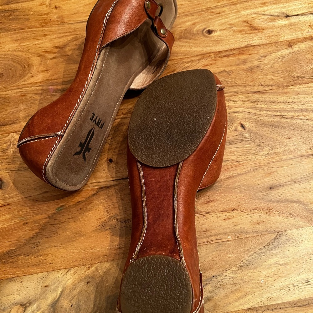Frye Size 8.5 Porto Fino Tan Leather Upper Sandals - Picture 4 of 4